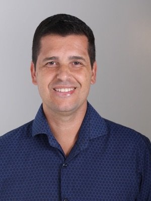 Foto do Cleber na urna